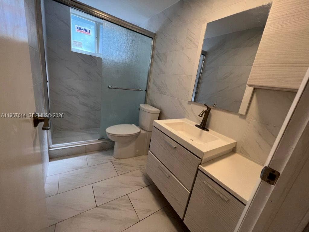 2430 NE 135th St # 105, North Miami FL 33181 — 14
