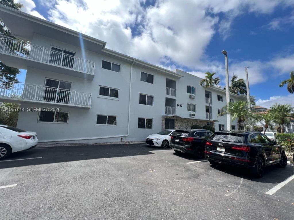 2430 NE 135th St # 105, North Miami FL 33181 — 15
