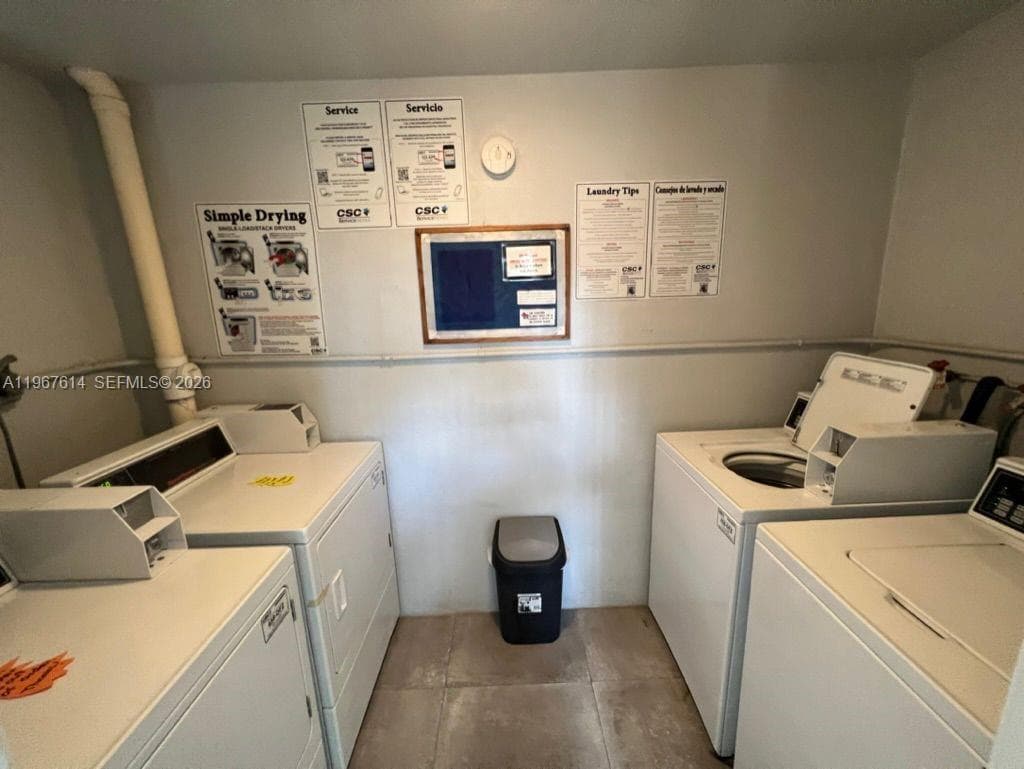 2430 NE 135th St # 105, North Miami FL 33181 — 25