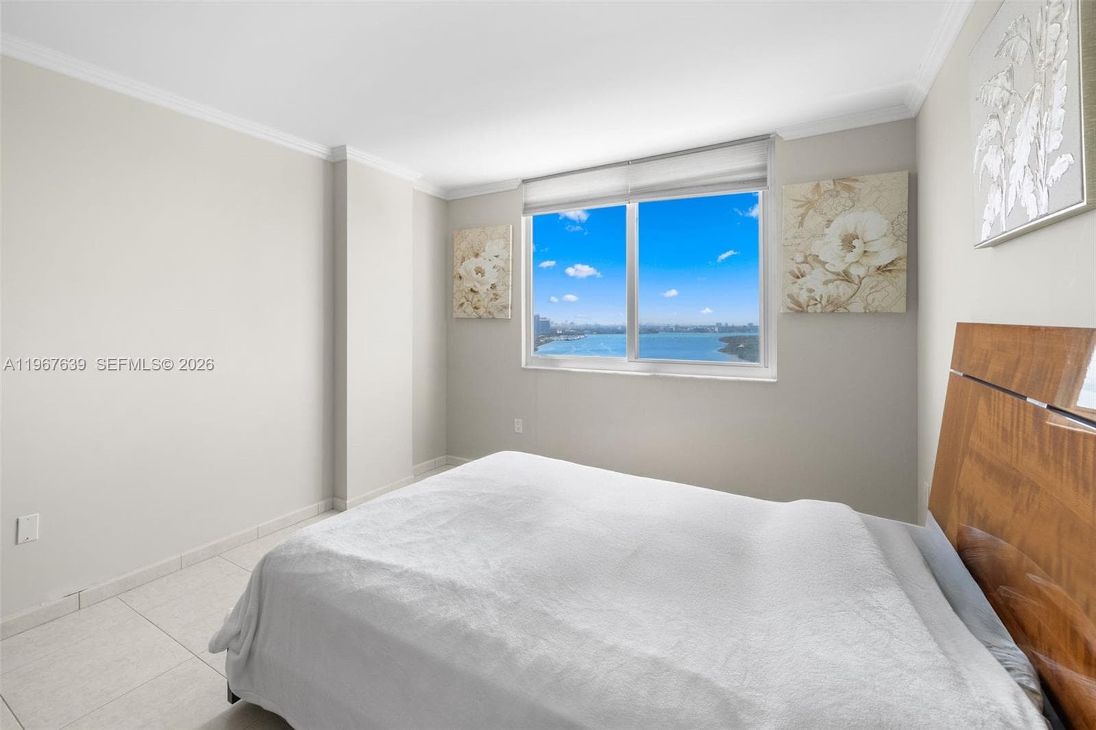 300 Bayview Dr # 1910, Sunny Isles Beach FL 33160 — 27