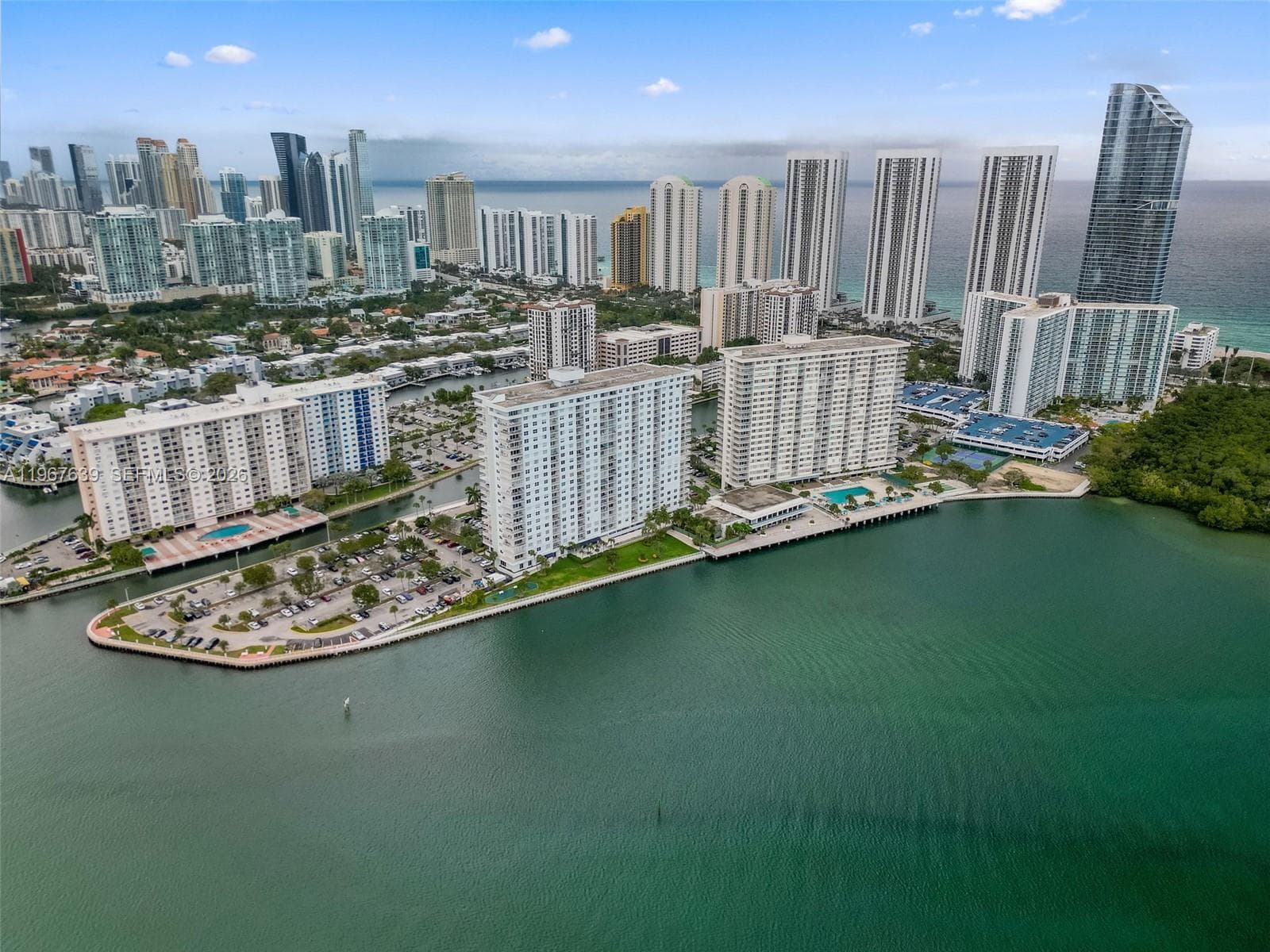 300 Bayview Dr # 1910, Sunny Isles Beach FL 33160 — 53