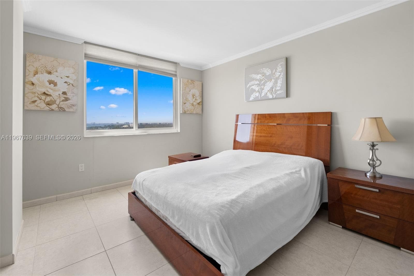 300 Bayview Dr # 1910, Sunny Isles Beach FL 33160 — 26