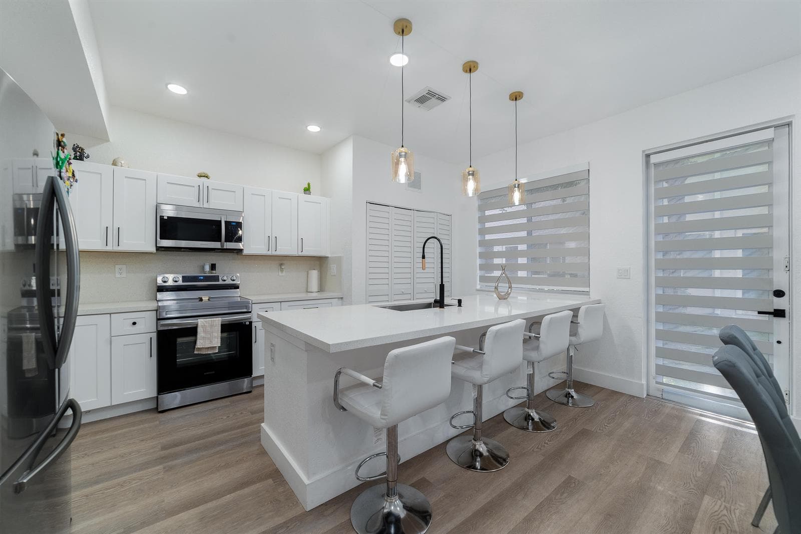 21105 NW 14th Place # 4, Miami Gardens FL 33169 — 27