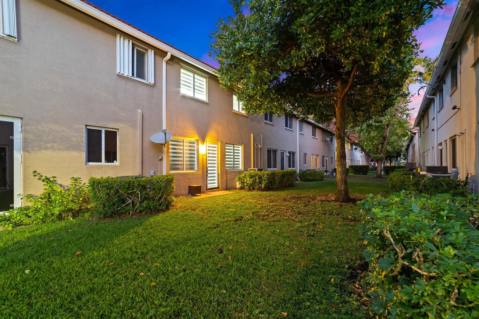 21105 NW 14th Place # 4, Miami Gardens FL 33169 — 56