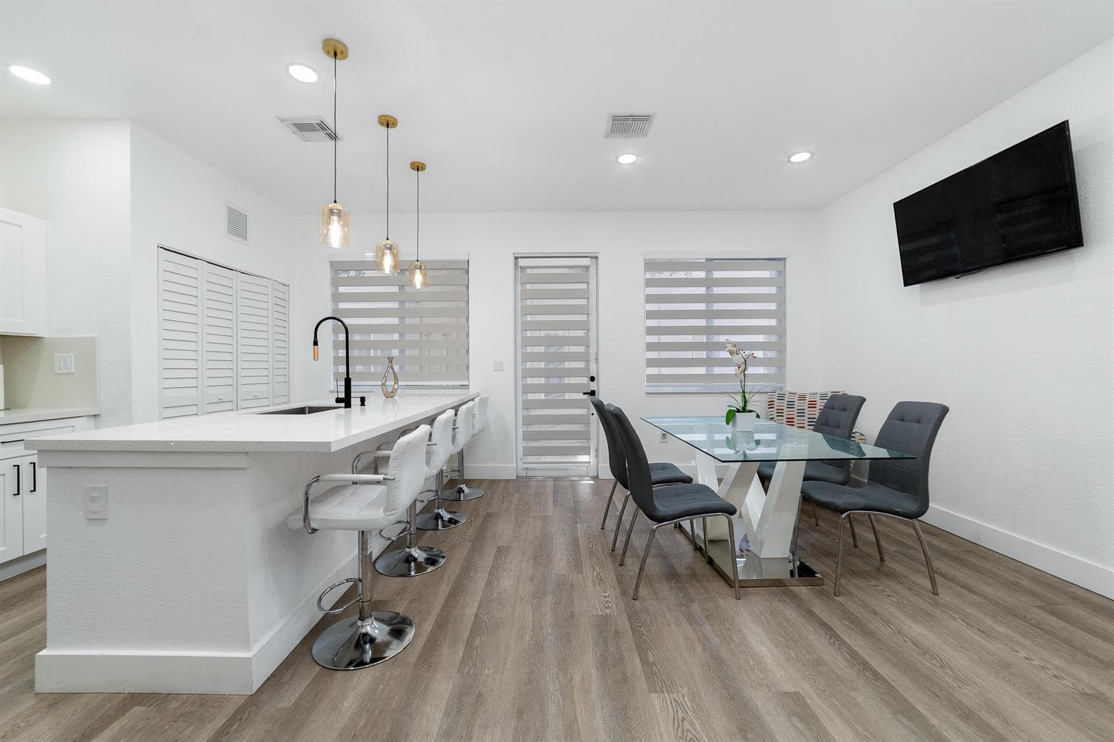 21105 NW 14th Place # 4, Miami Gardens FL 33169 — 26