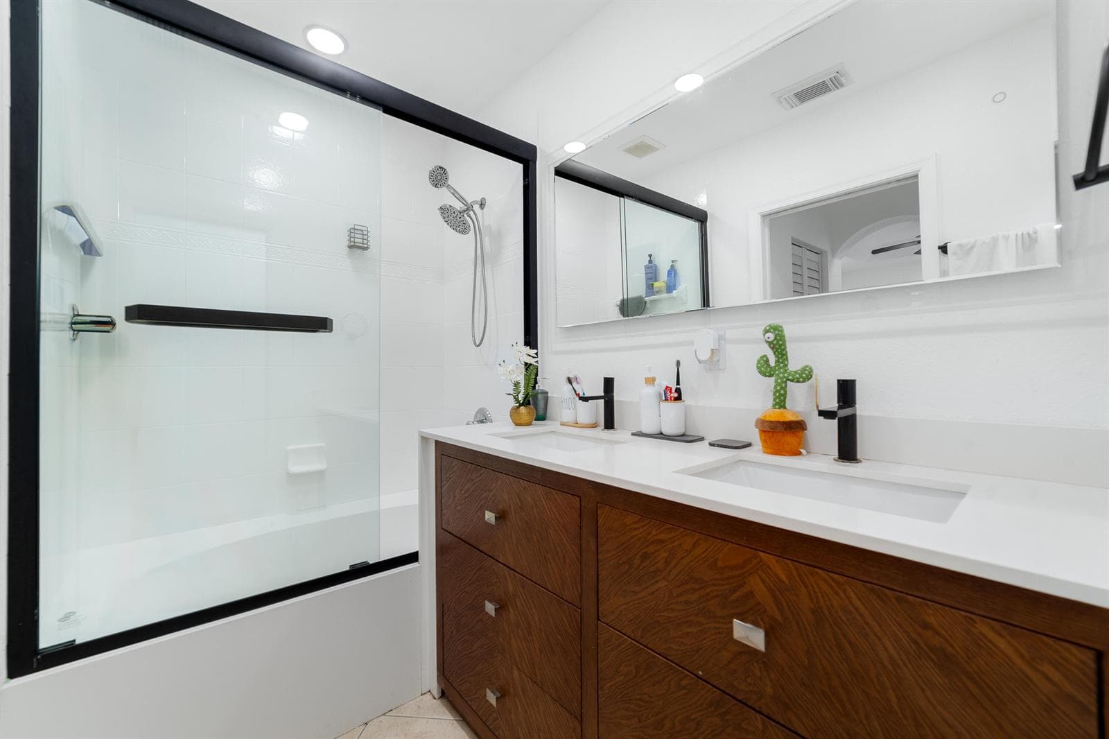 21105 NW 14th Place # 4, Miami Gardens FL 33169 — 7