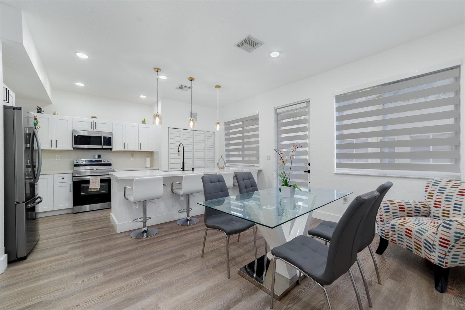 21105 NW 14th Place # 4, Miami Gardens FL 33169 — 3