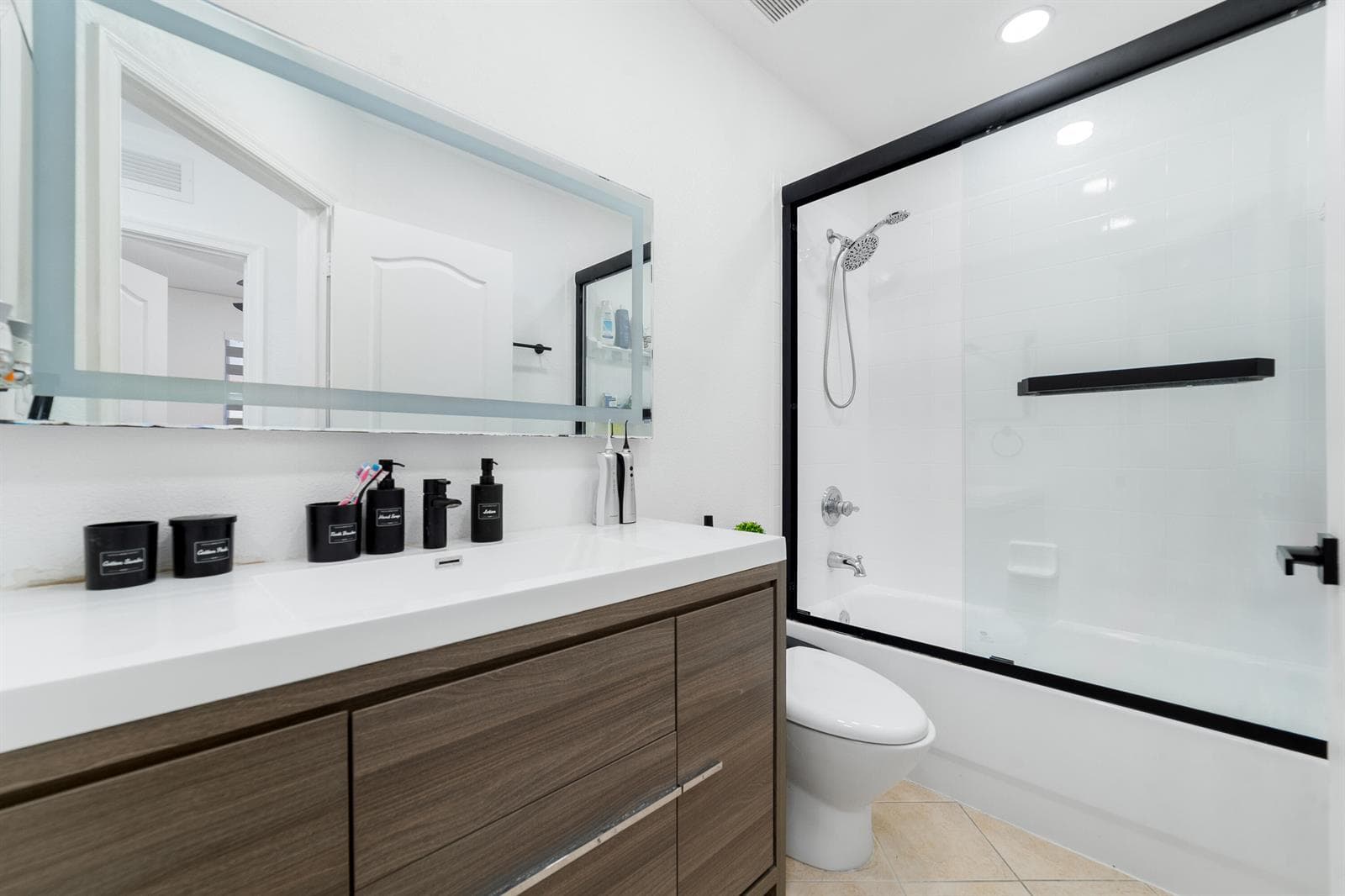 21105 NW 14th Place # 4, Miami Gardens FL 33169 — 9