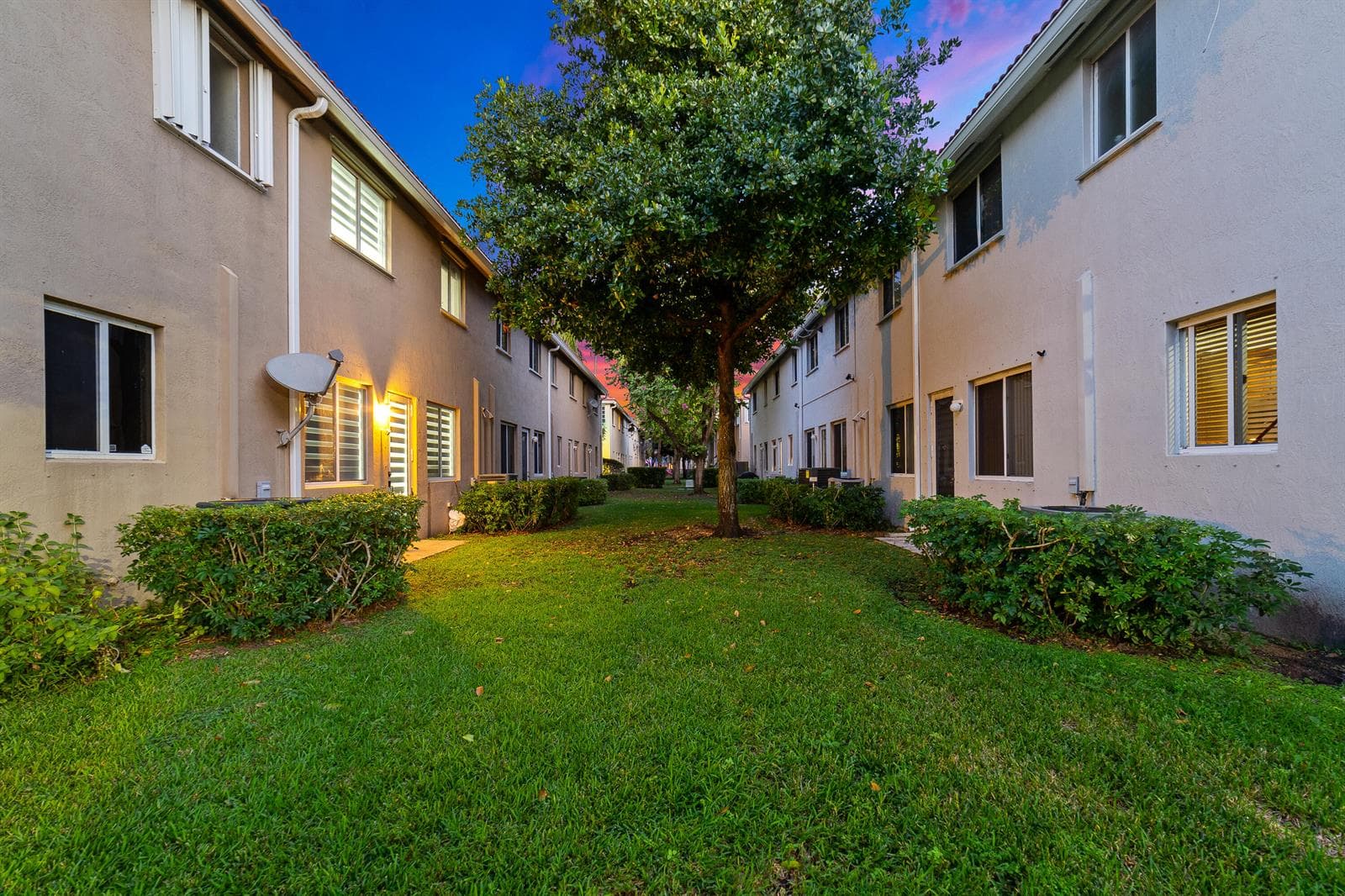 21105 NW 14th Place # 4, Miami Gardens FL 33169 — 51
