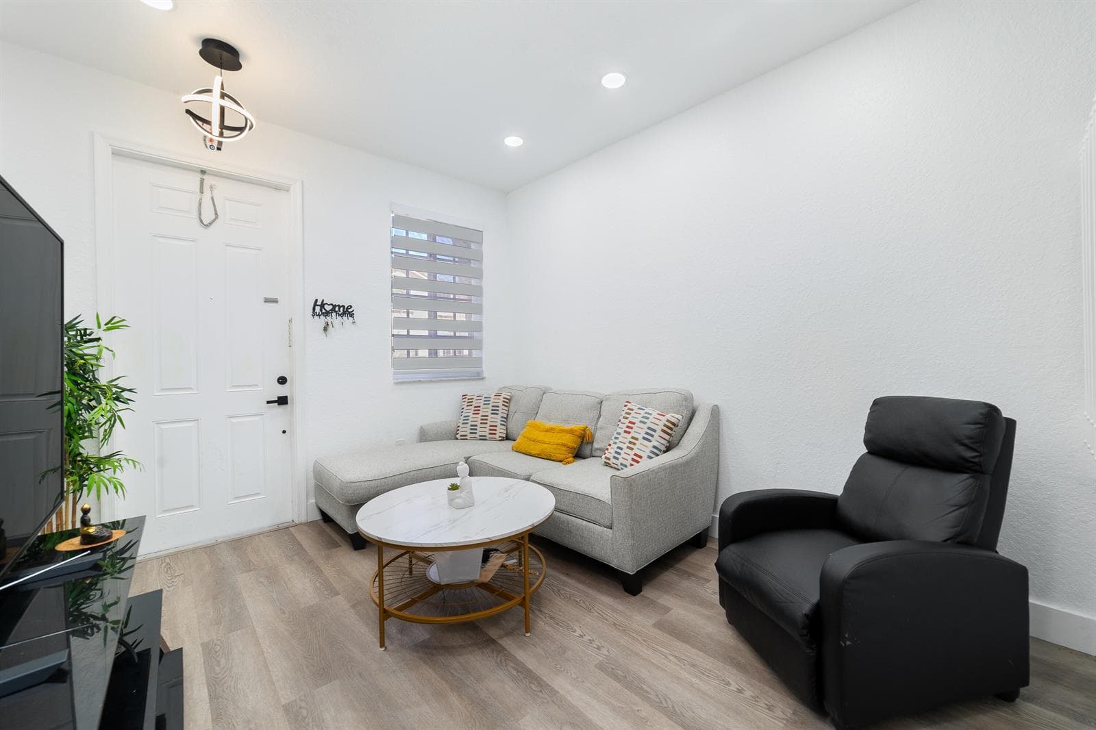21105 NW 14th Place # 4, Miami Gardens FL 33169 — 21