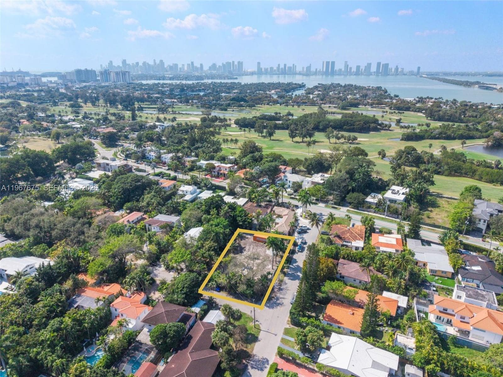 2880 Fairgreen Dr, Miami Beach FL 33140 — 1
