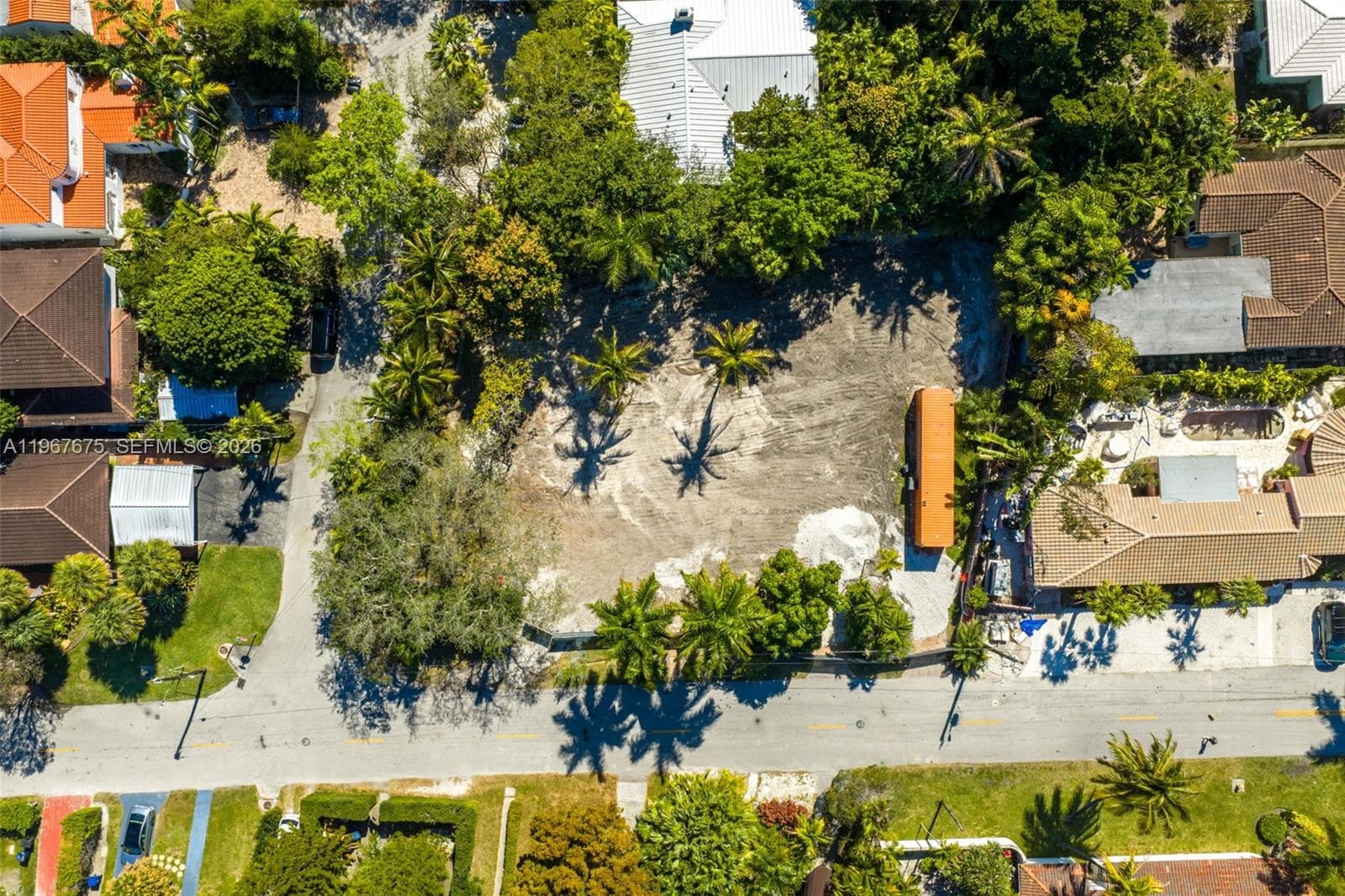 2880 Fairgreen Dr, Miami Beach FL 33140 — 8