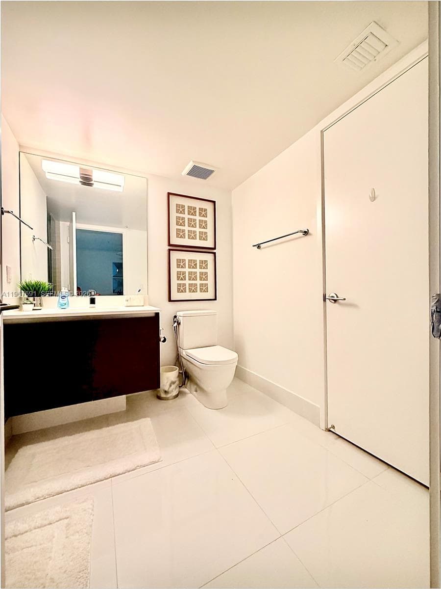 300 Sunny Isles Blvd # 1206, Sunny Isles Beach FL 33160 — 2