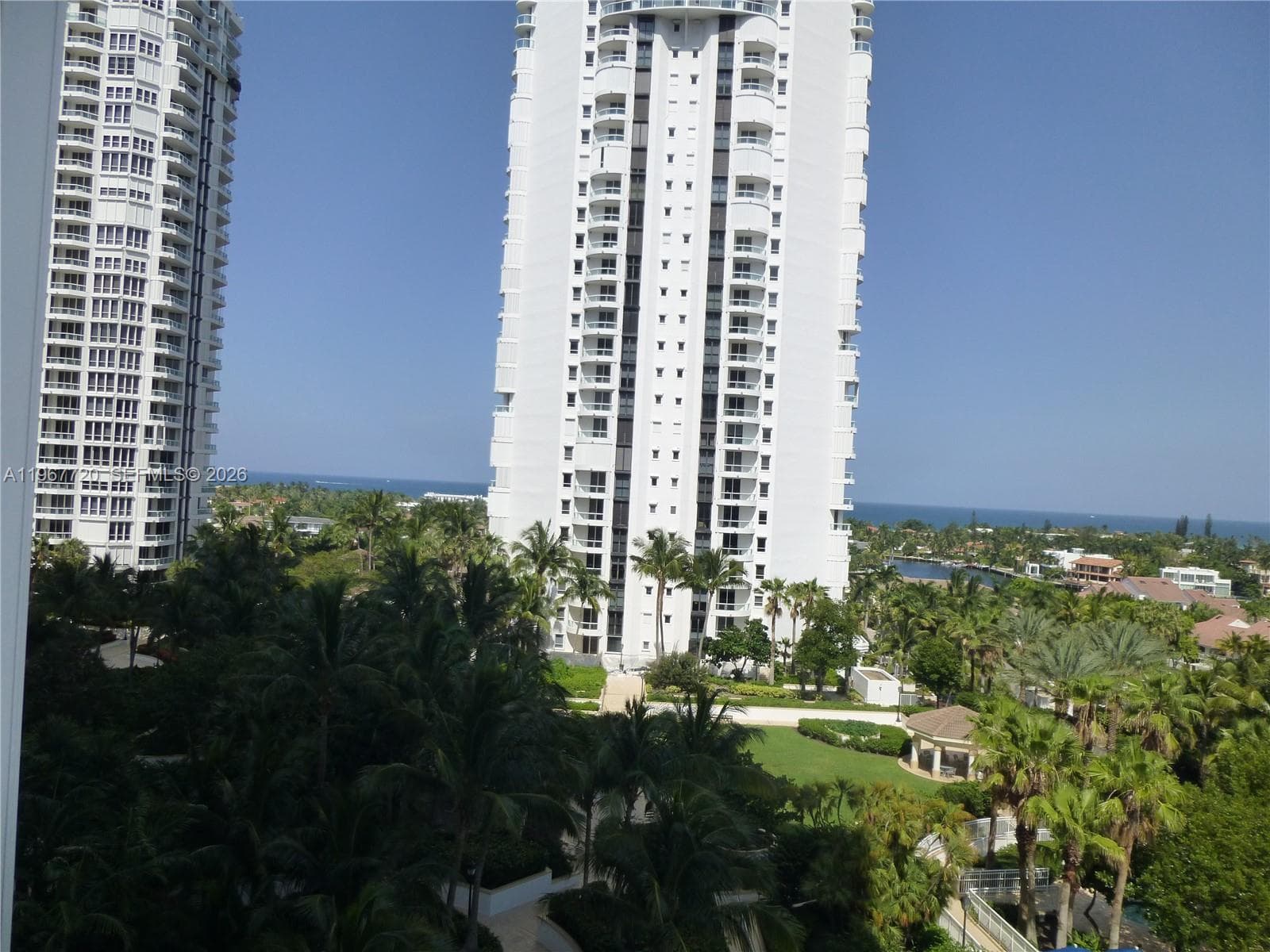 21055 Yacht Club Dr # 1009, Aventura FL 33180 — 15