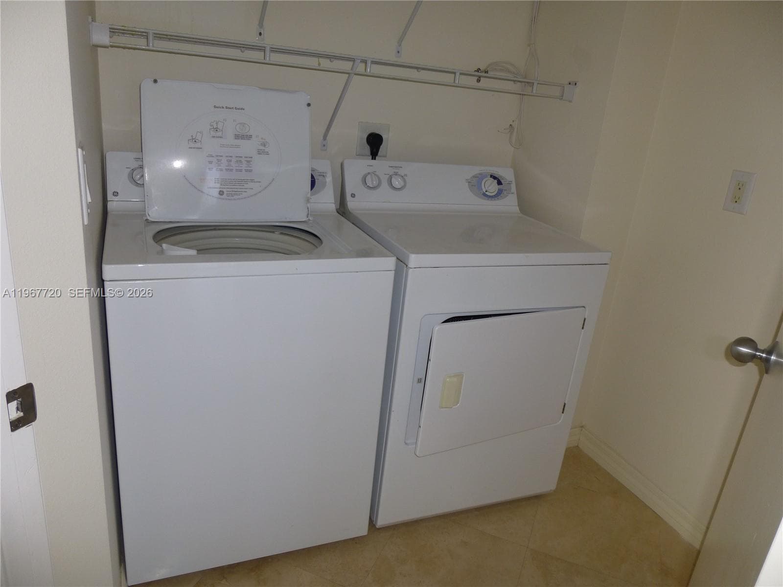 21055 Yacht Club Dr # 1009, Aventura FL 33180 — 11