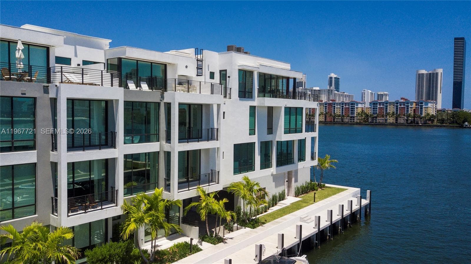 4008 NE 167th St # 6, North Miami Beach FL 33160 — 31