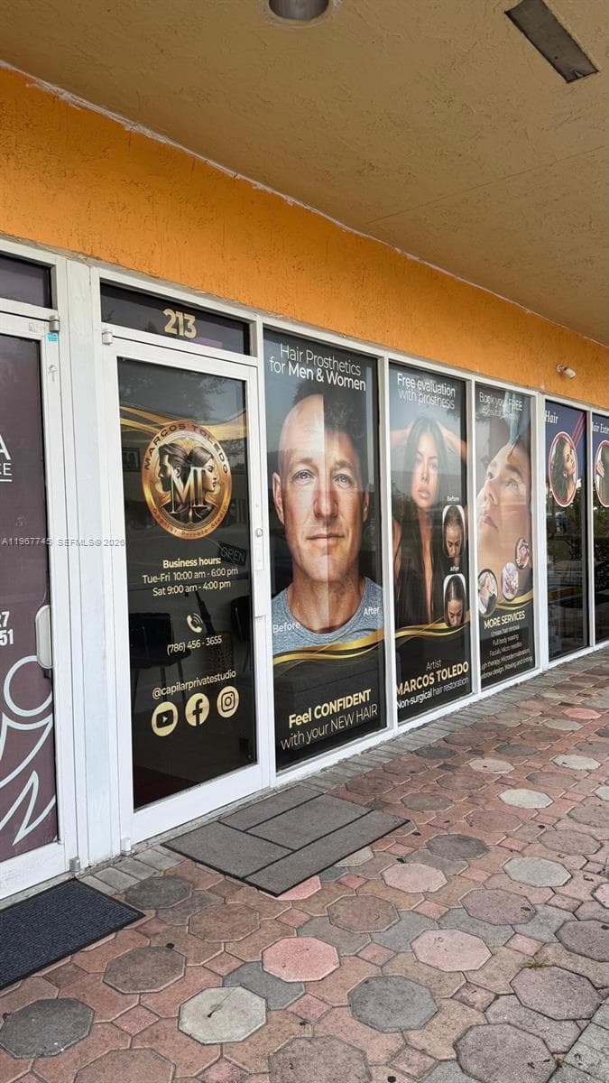 213 Park Blvd, Miami FL 33126 — 1