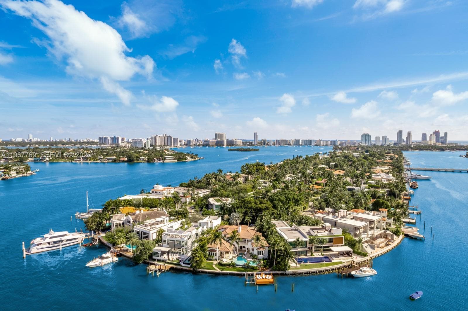 432 S Hibiscus Dr, Miami Beach FL 33139 — 54