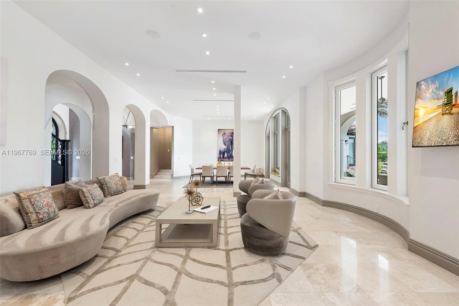 432 S Hibiscus Dr, Miami Beach FL 33139 — 11