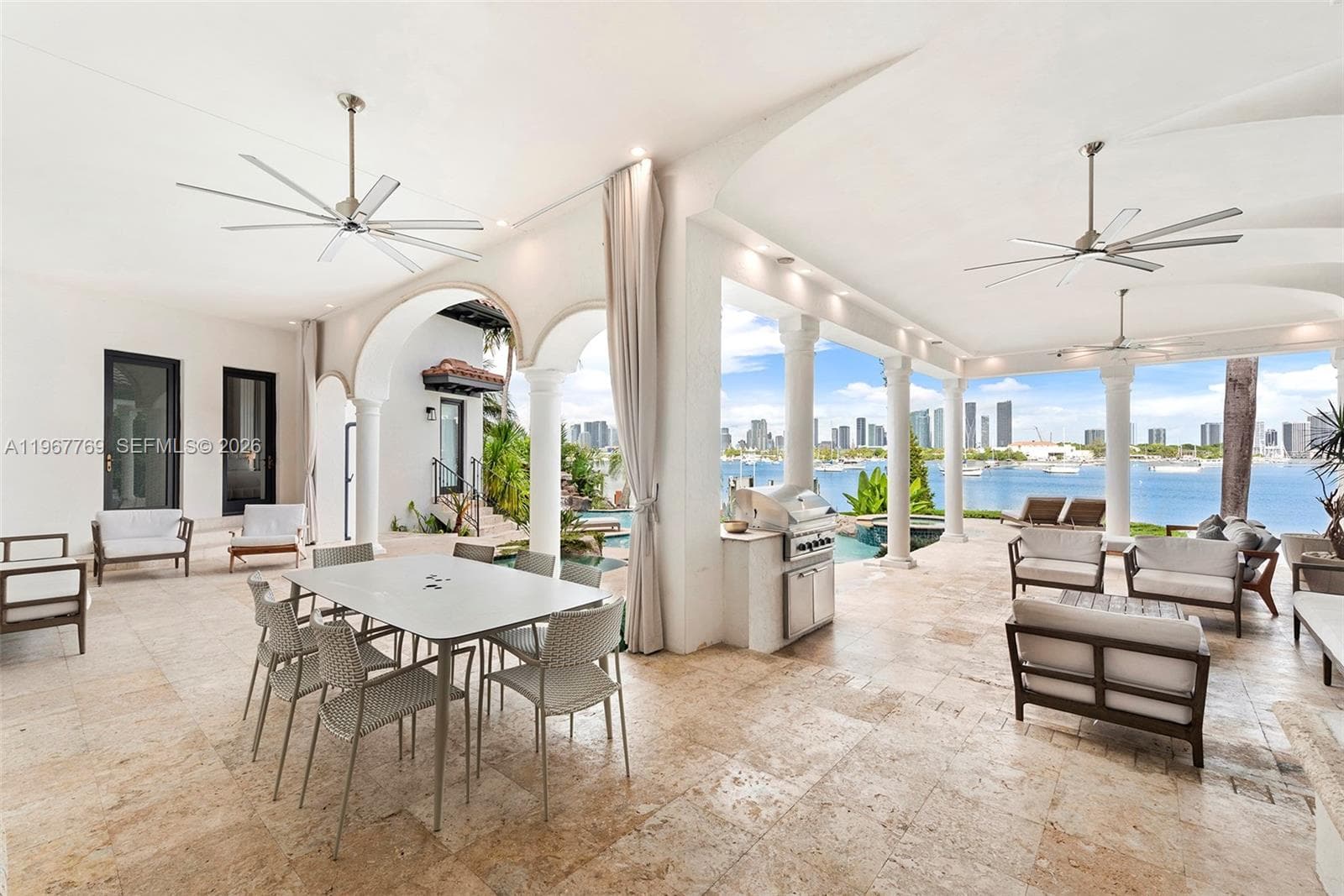 432 S Hibiscus Dr, Miami Beach FL 33139 — 44