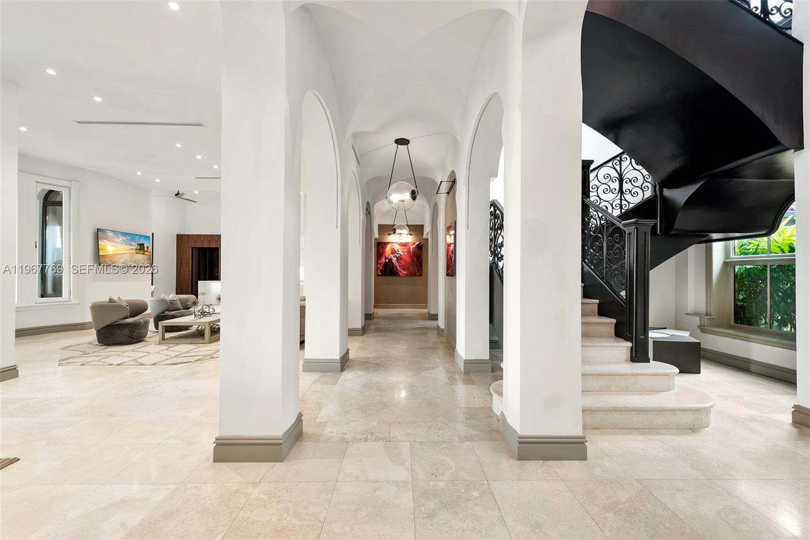 432 S Hibiscus Dr, Miami Beach FL 33139 — 4