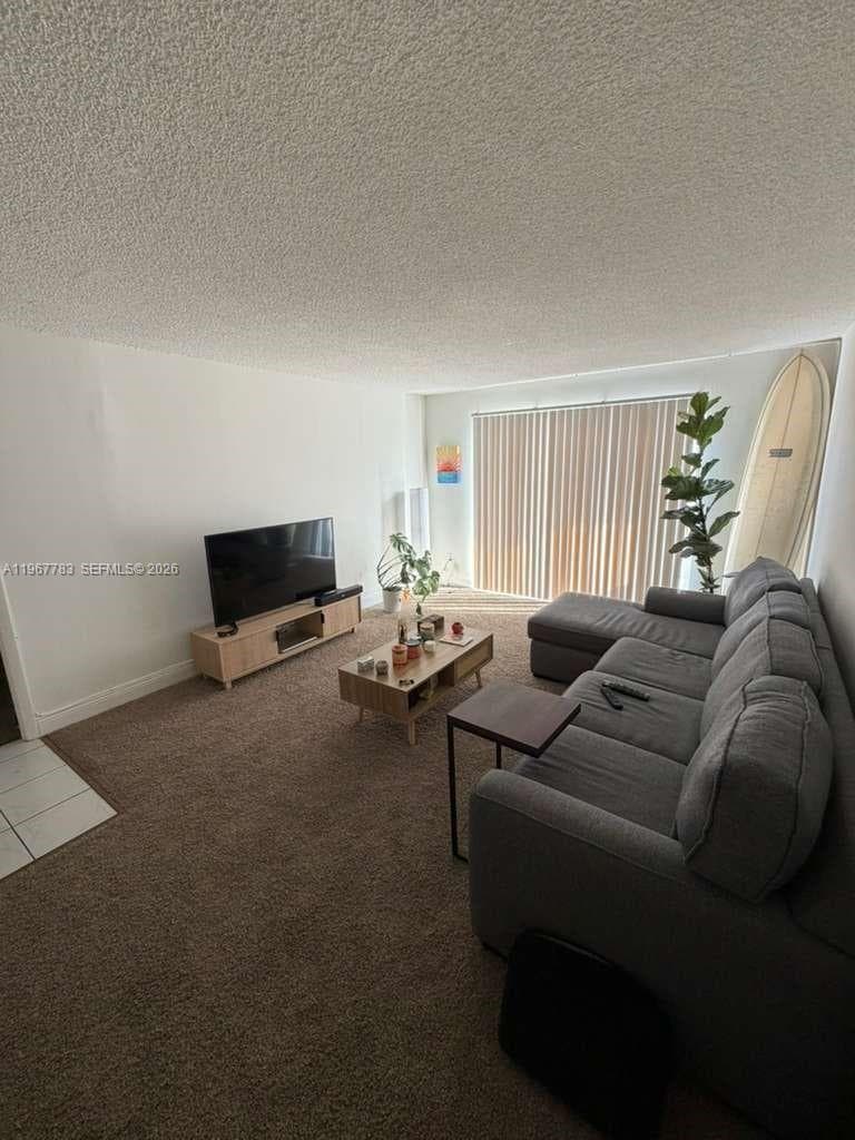 488 NW 165th St Rd # 614, Miami FL 33169 — 2