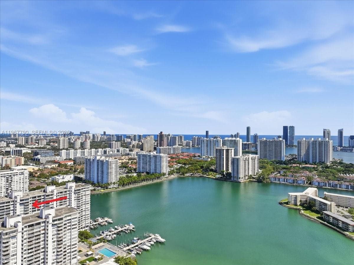 18051 Biscayne Blvd # 1701, Aventura FL 33160 — 30