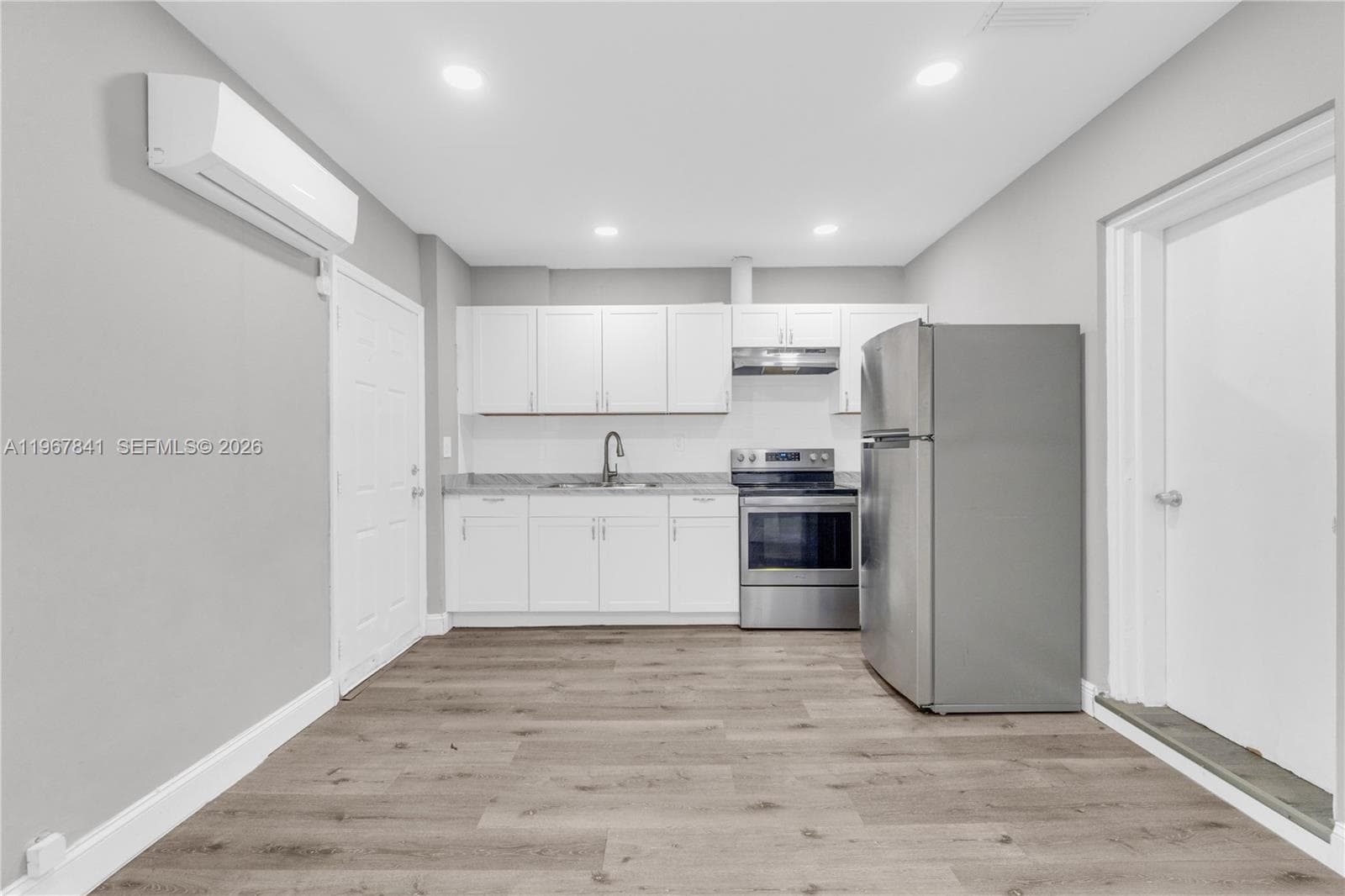 6940 NW 6th Ct # 2, Miami FL 33150 — 28