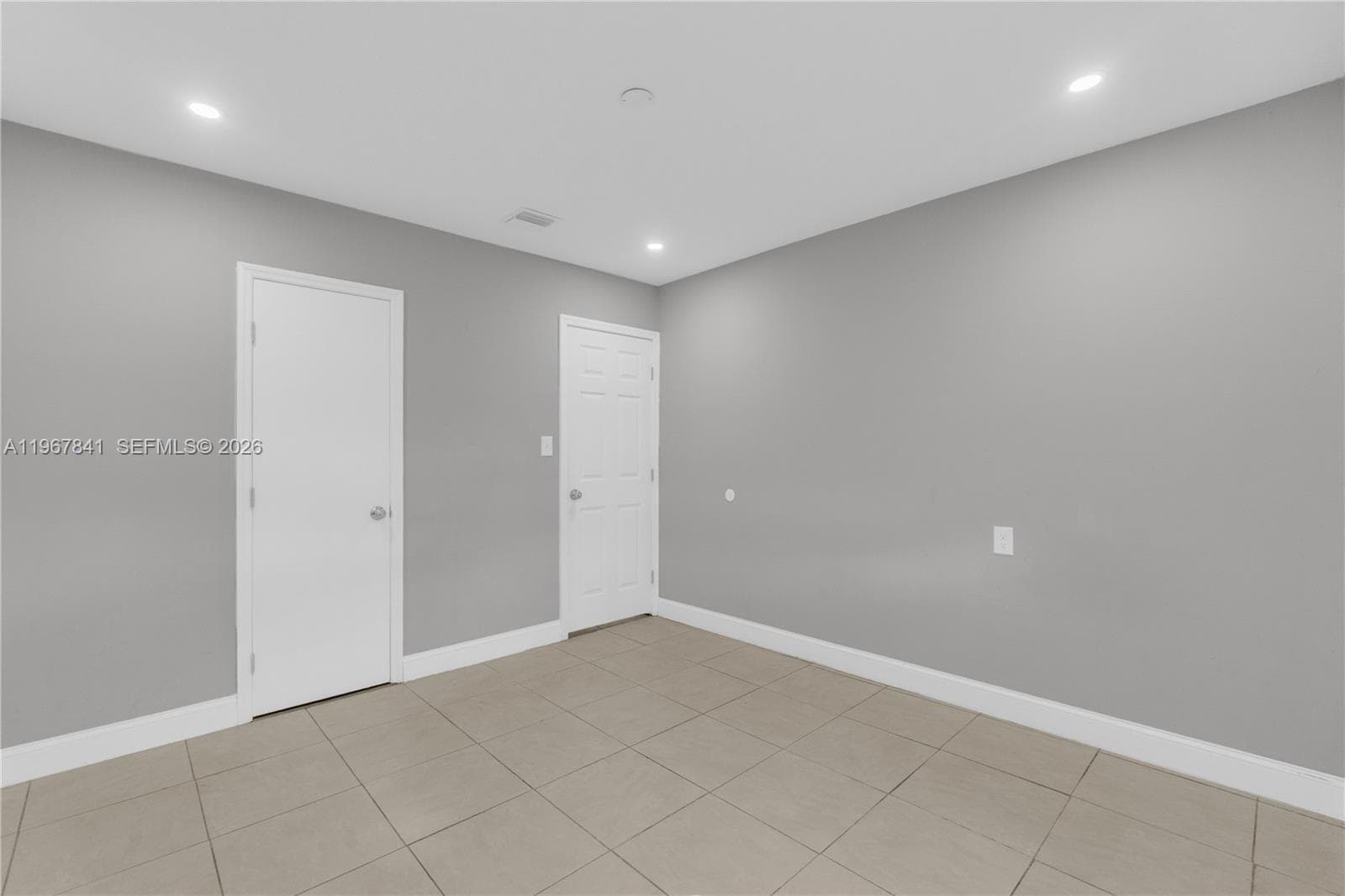 6940 NW 6th Ct # 2, Miami FL 33150 — 24