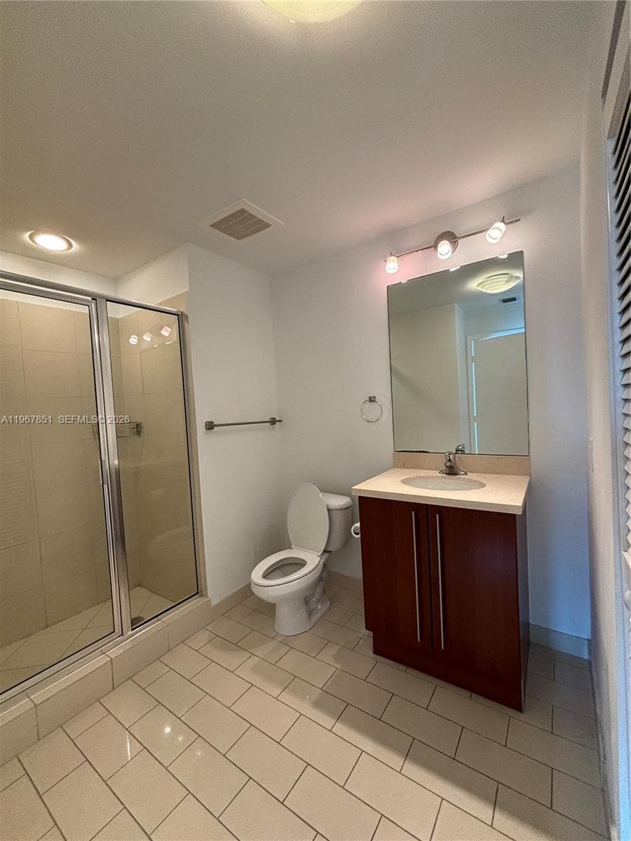 79 SW 12th St, Miami FL 33130 — 27