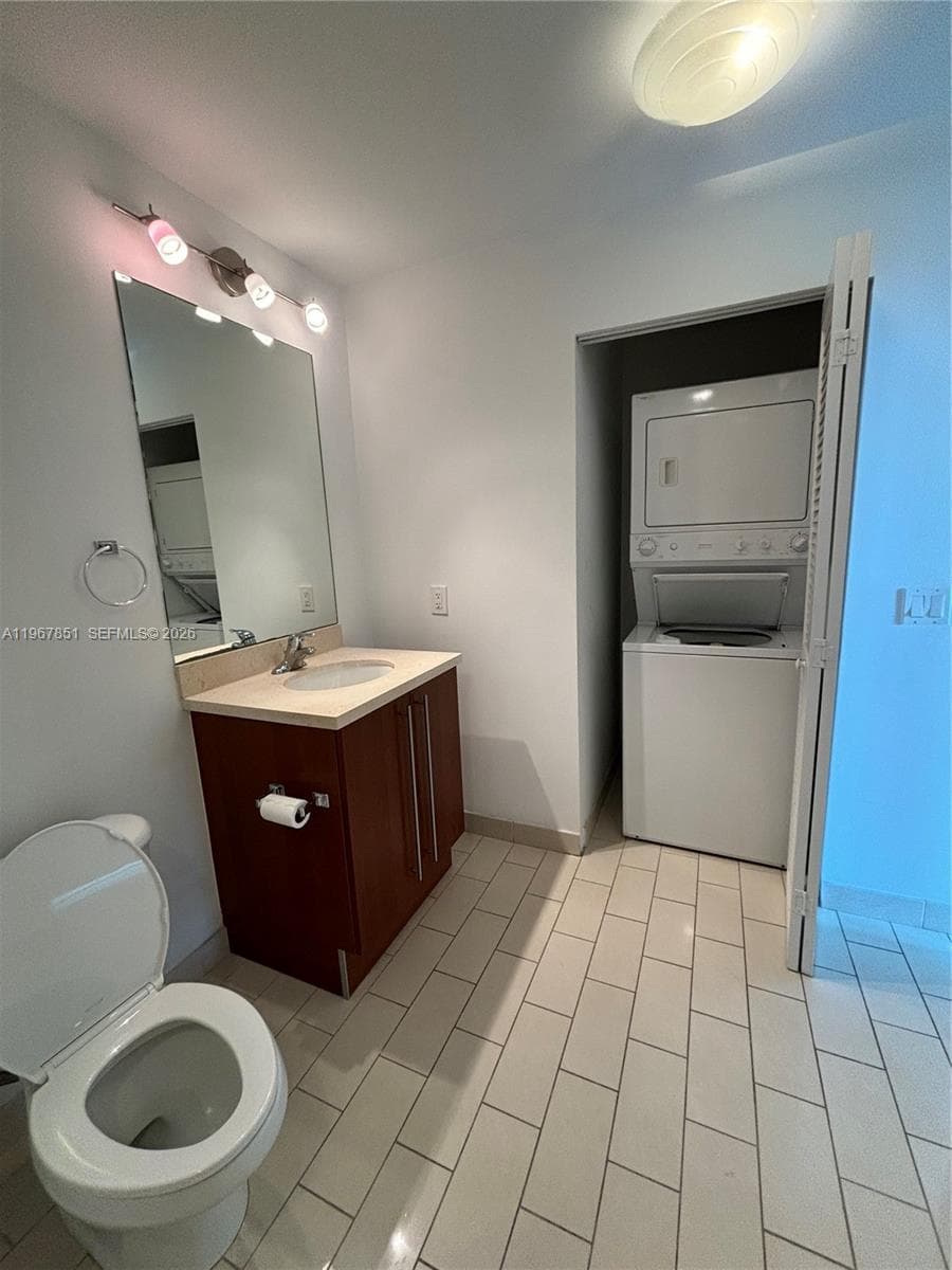 79 SW 12th St, Miami FL 33130 — 26