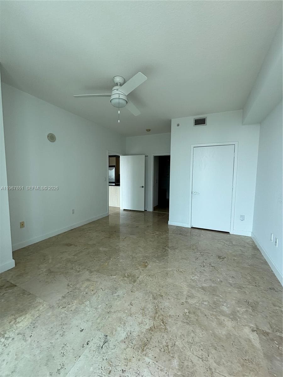 79 SW 12th St, Miami FL 33130 — 15