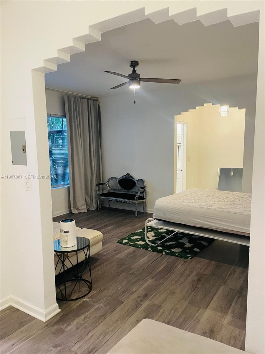 1611 Euclid Ave # 3, Miami Beach FL 33139 — 10