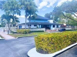 7705 SW 86th St # 213, Miami FL 33143 — 13