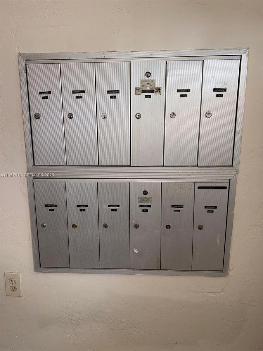 4201 Indian Creek Dr # 2, Miami Beach FL 33140 — 10
