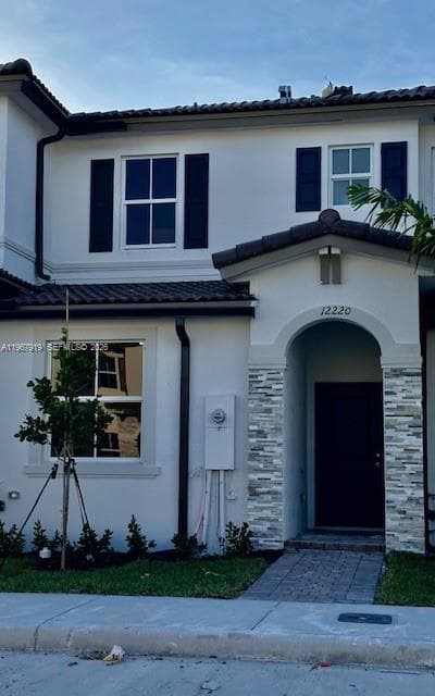 12220 NW 23rd Ct # 12220, Miami FL 33167 — 2