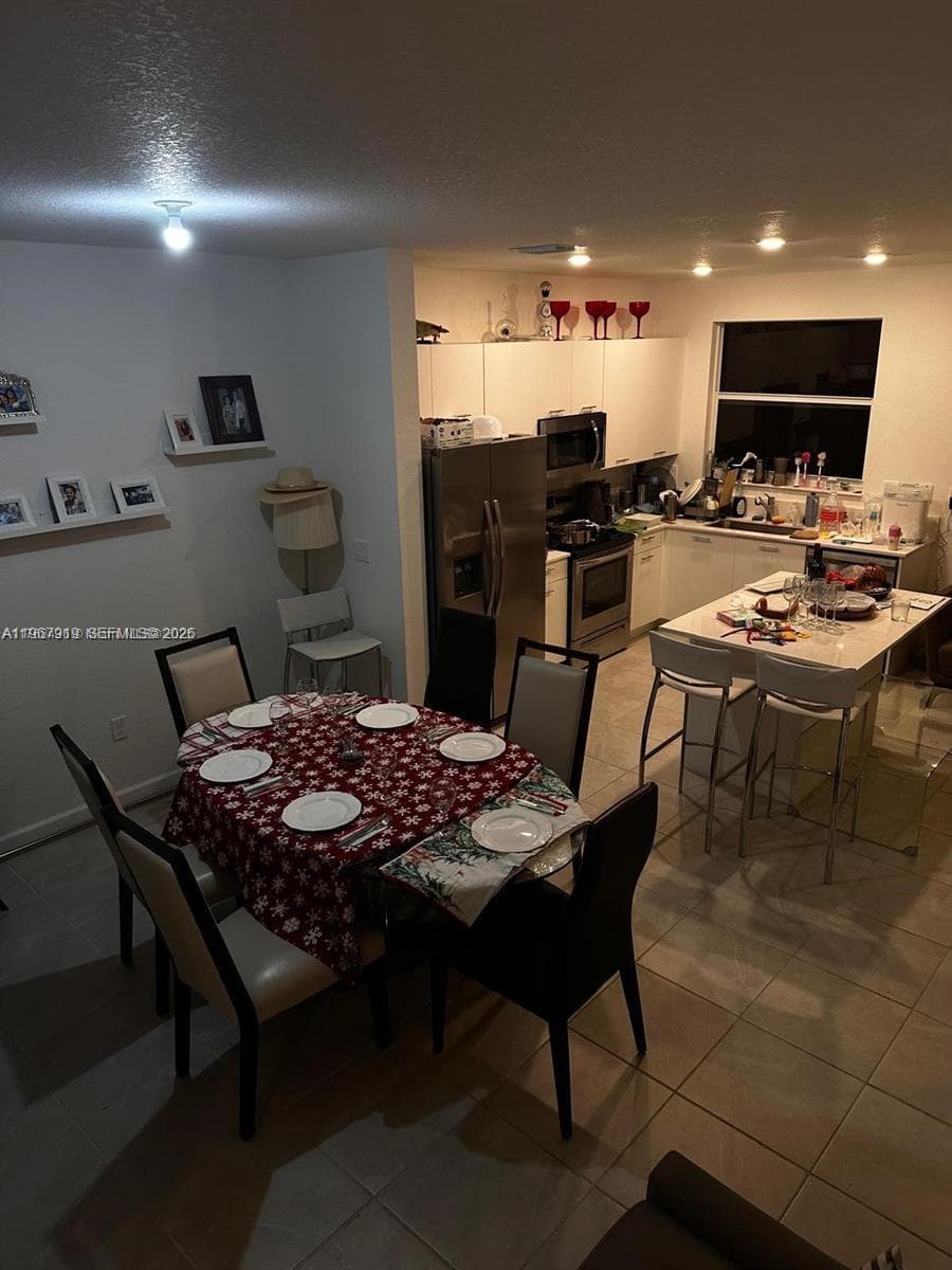 12220 NW 23rd Ct # 12220, Miami FL 33167 — 8