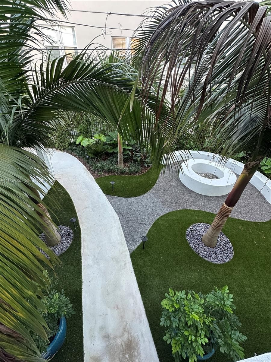 1619 Jefferson Ave # 8, Miami Beach FL 33139 — 9