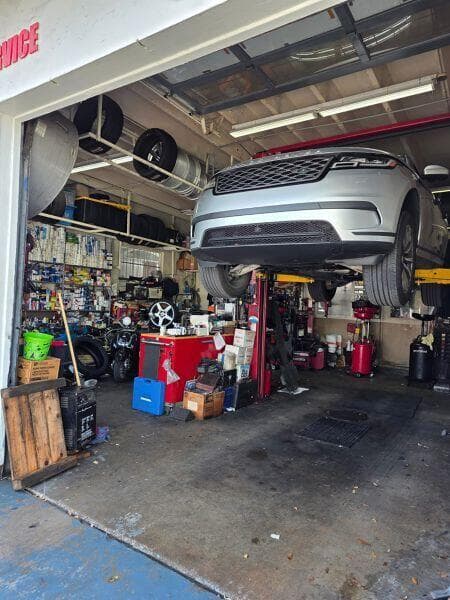 3198 S Dixie Highway, Miami FL 33133 — 7