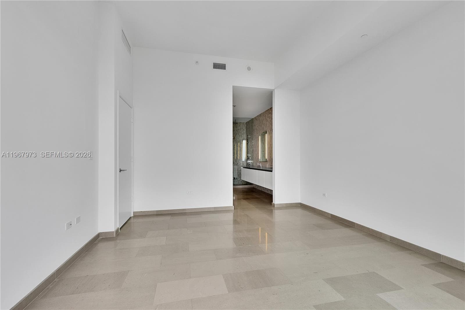 68 SE 6th St # 4110, Miami FL 33131 — 13