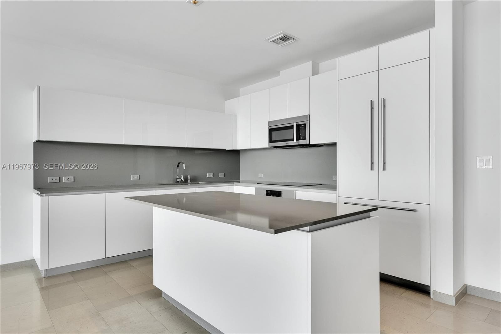 68 SE 6th St # 4110, Miami FL 33131 — 4