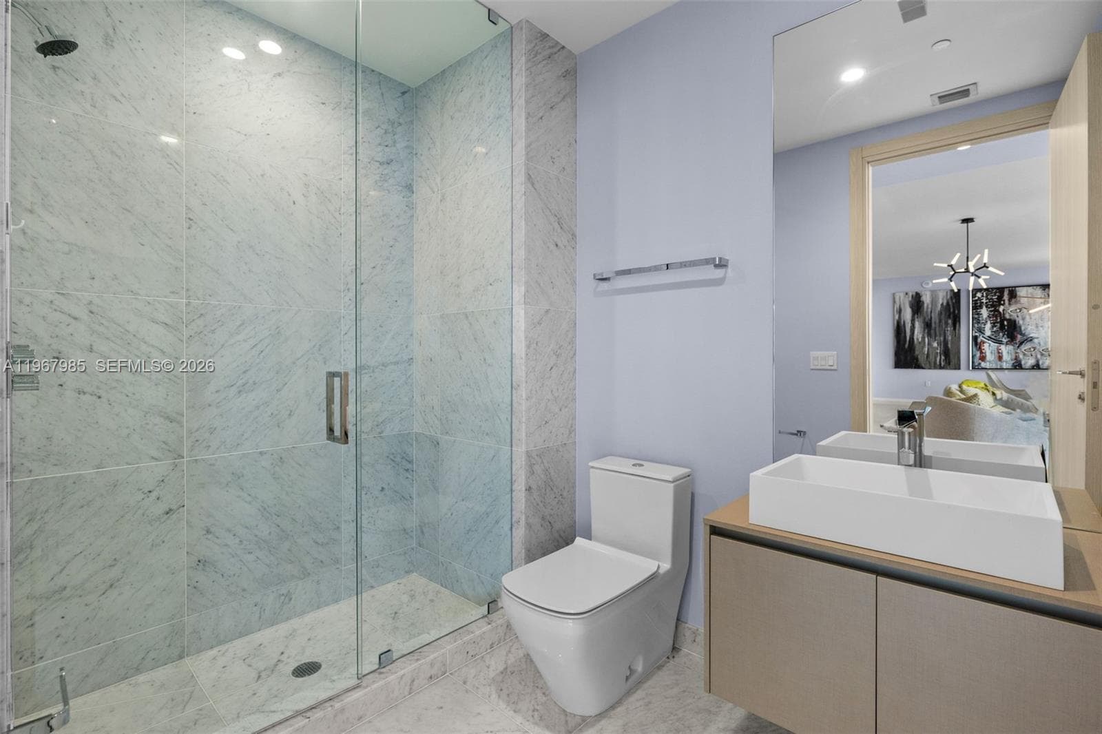 1000 Brickell Plz, Miami FL 33131 — 23