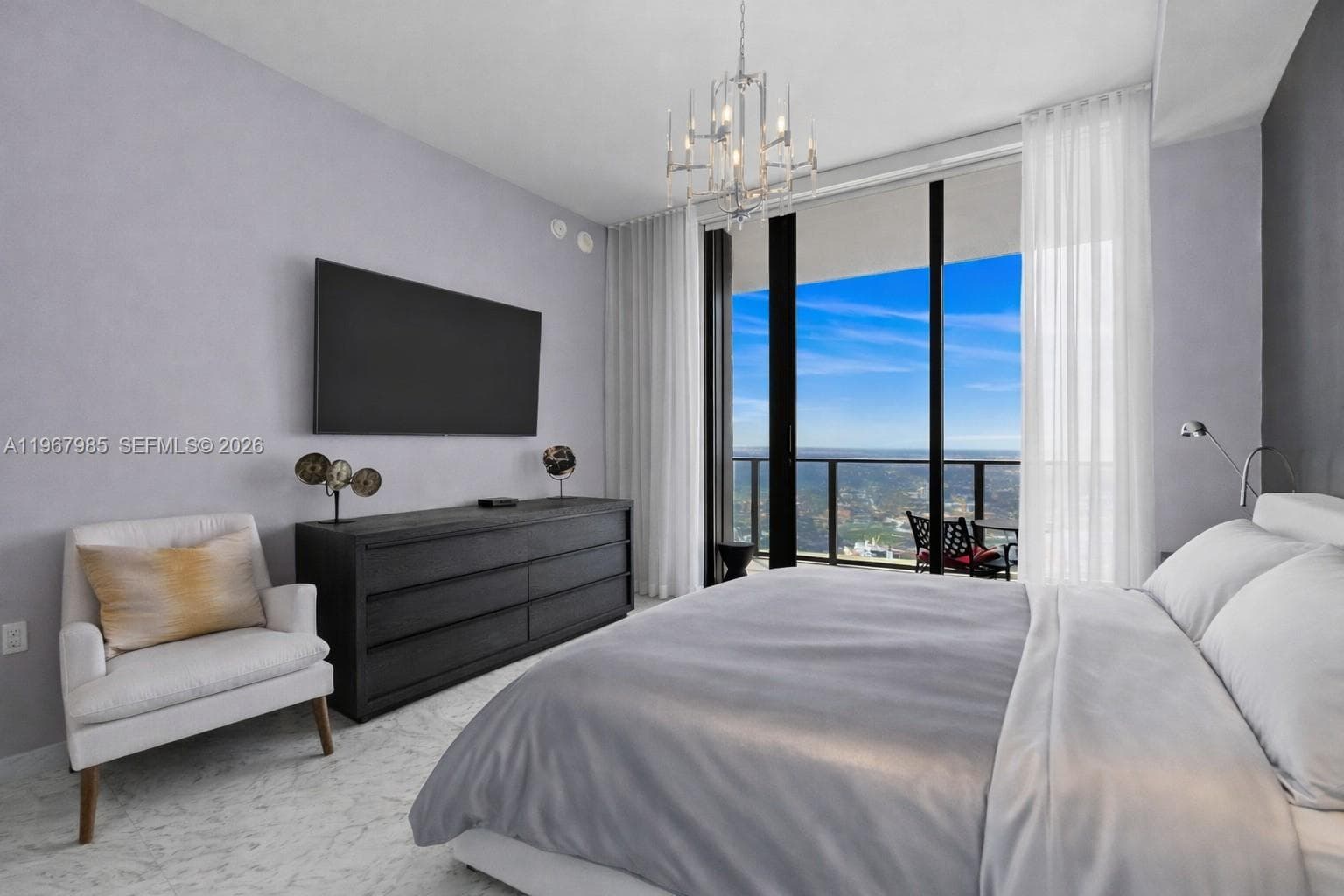 1000 Brickell Plz, Miami FL 33131 — 45