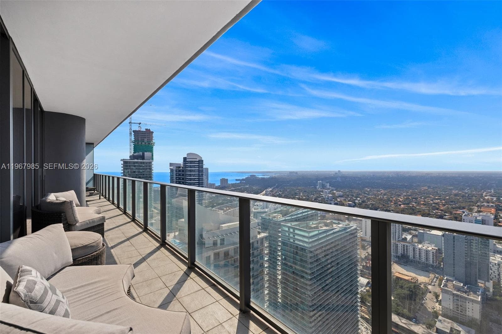1000 Brickell Plz, Miami FL 33131 — 50