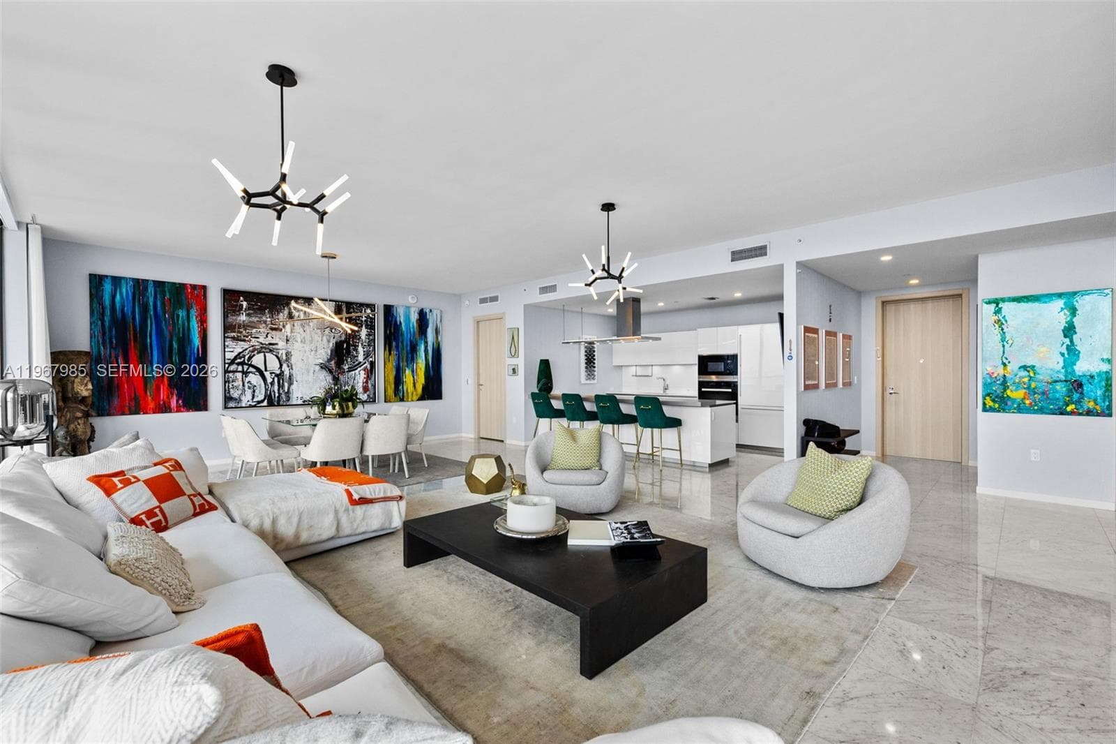 1000 Brickell Plz, Miami FL 33131 — 15
