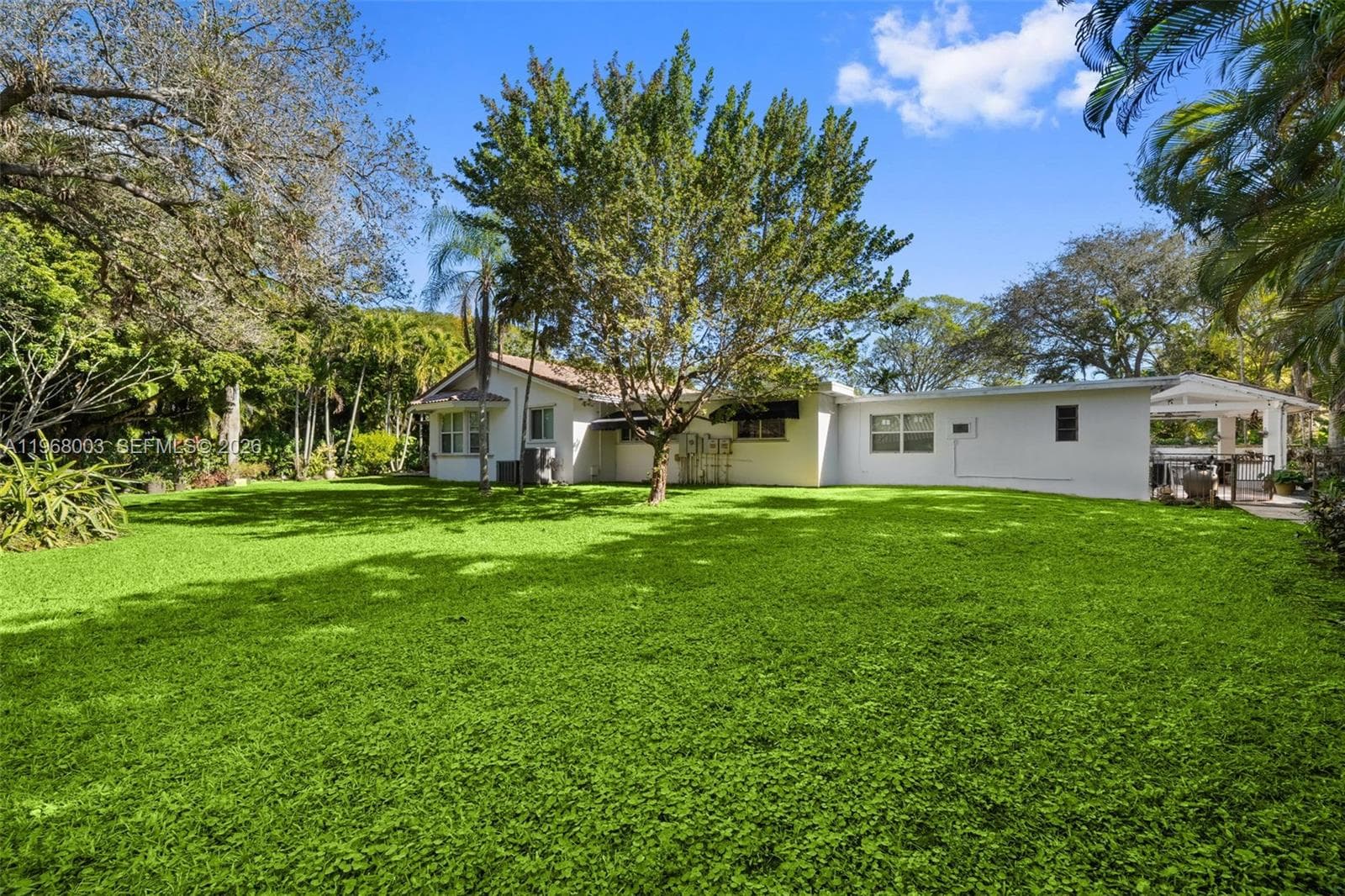 11220 SW 67th Ave, Pinecrest FL 33156 — 23