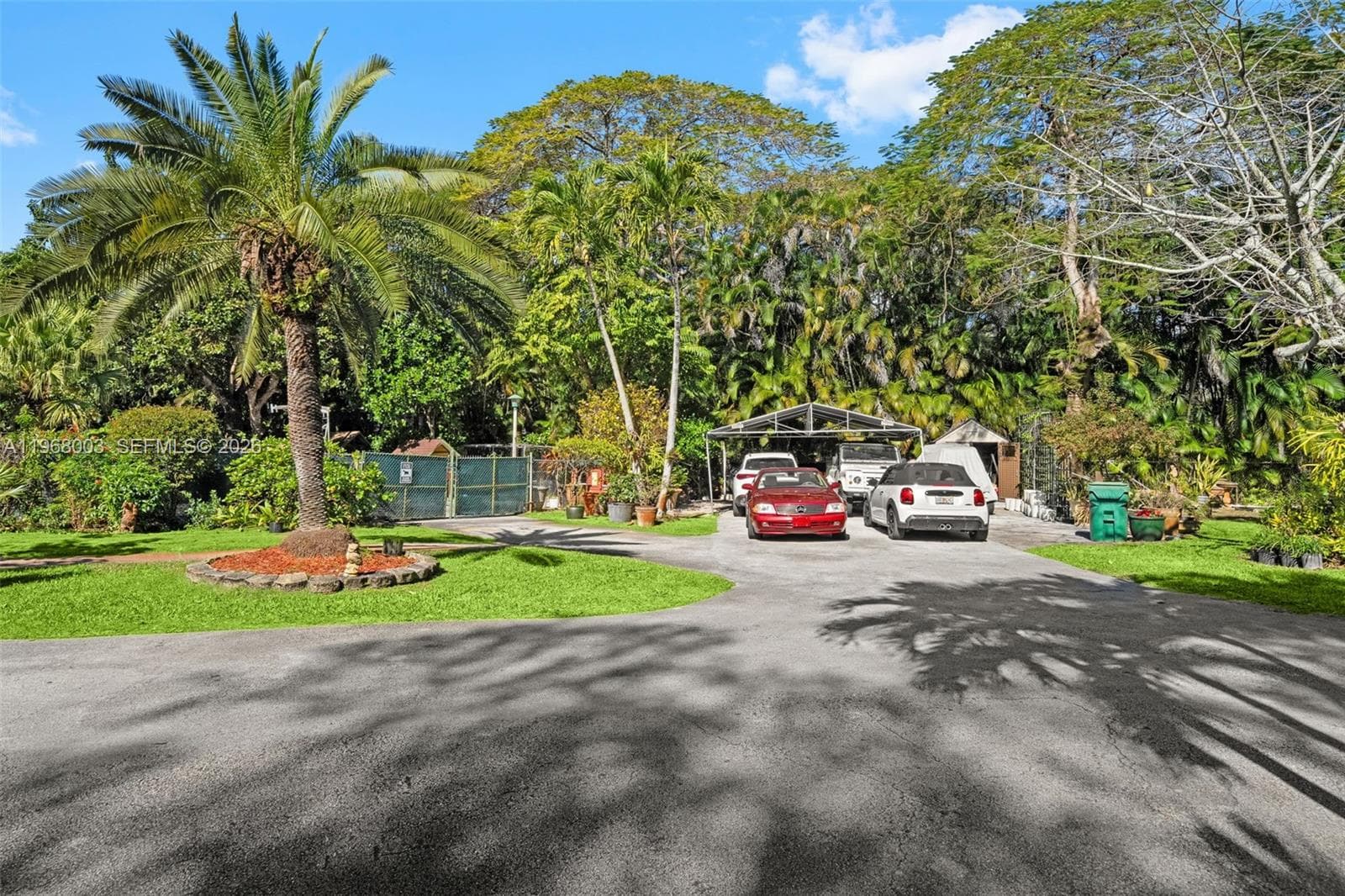11220 SW 67th Ave, Pinecrest FL 33156 — 42