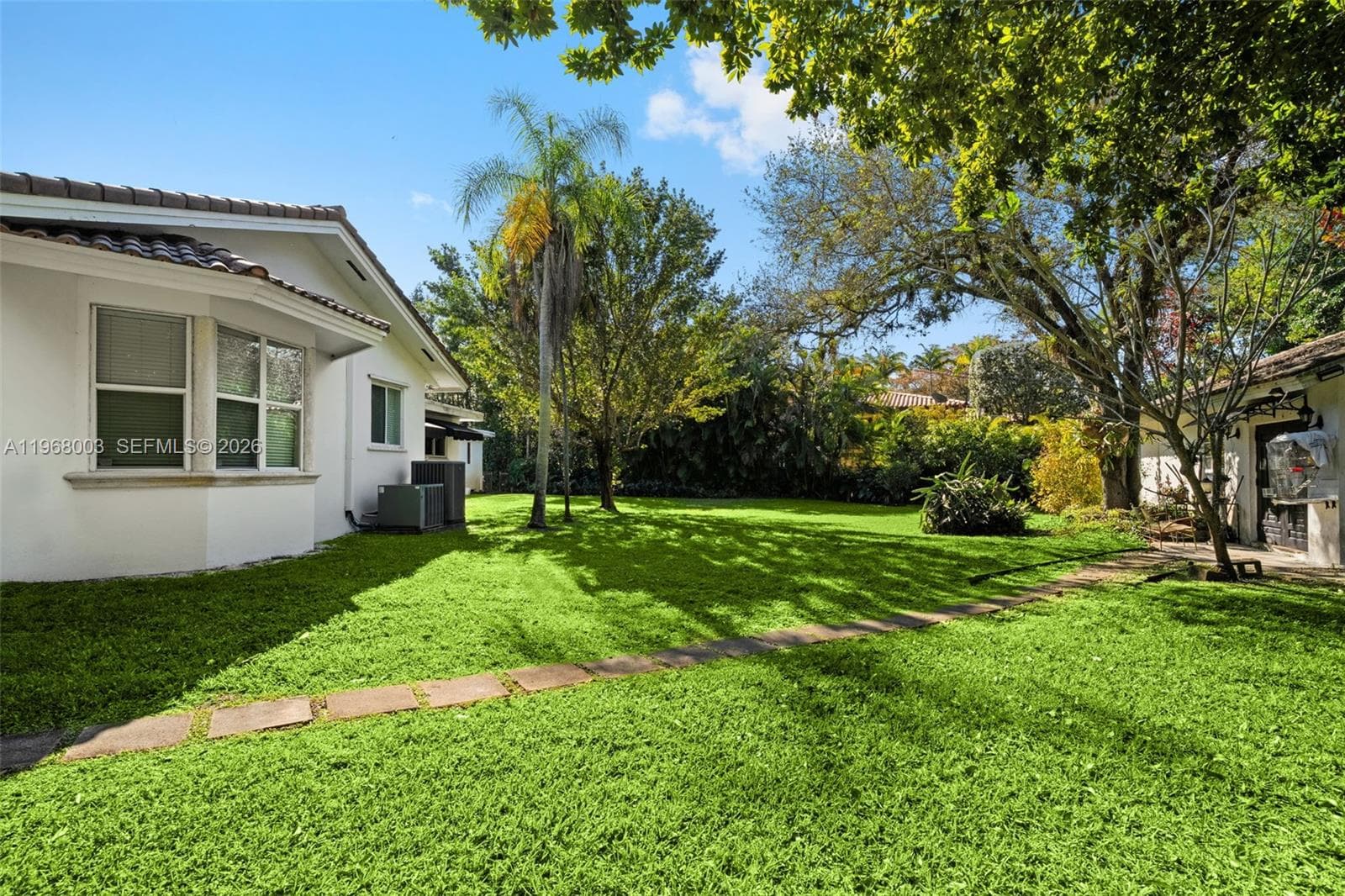 11220 SW 67th Ave, Pinecrest FL 33156 — 28