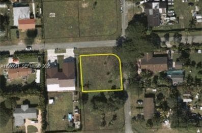 0 0, Miami FL 33187 — 1