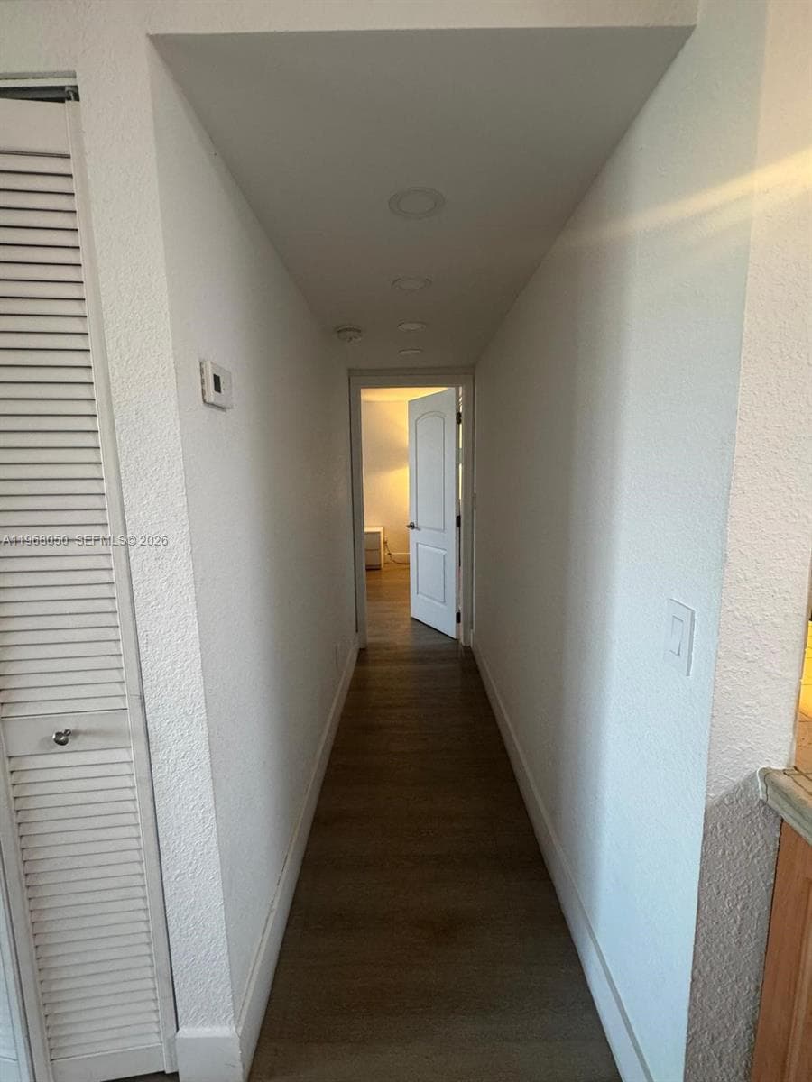 2020 NE 135th St # 811, North Miami FL 33181 — 16